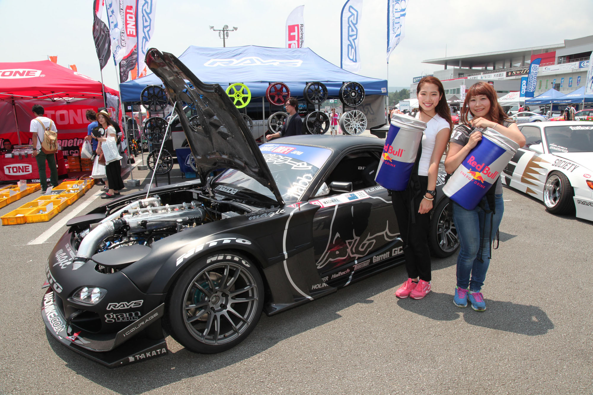 fd3s rx-7 shines at motor games