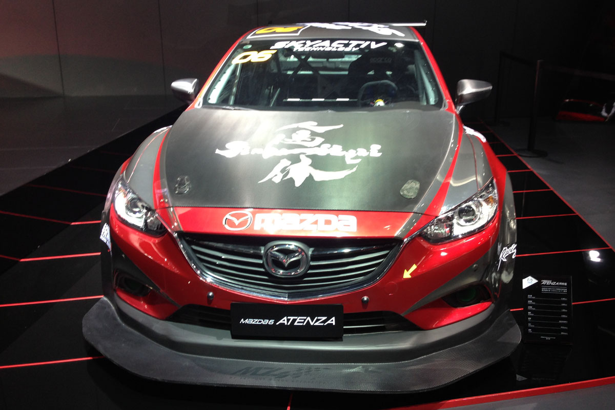 Mazda 6 SKYACTIV-D 2.2L Challenges Fastest Speed Record in Germany