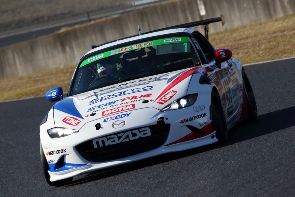 S耐最終戦で456号車ロードスターがST-5クラス優勝。シリーズ